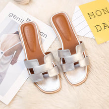 Charger l'image dans la galerie, H - Slippers | Zacht, comfortabel en trendy!