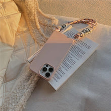 Charger l'image dans la galerie, Coque Souple en Silicone avec Lanière pour iPhone Protection et Style Réunis