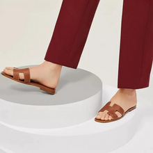 Charger l'image dans la galerie, H - Slippers | Zacht, comfortabel en trendy!