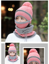 Charger l'image dans la galerie, 3 en 1 Bonnet tricoté d'hiver et écharpe Circulaire avec Masque Facial