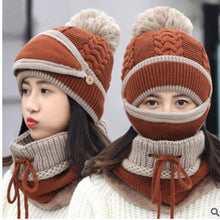 Charger l'image dans la galerie, 3 en 1 Bonnet tricoté d'hiver et écharpe Circulaire avec Masque Facial