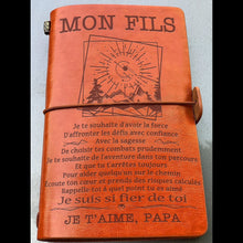 Charger l'image dans la galerie, À Mon Fils - Papa - Fier de toi - cadeau personalisé - Journal Vintage Agenda