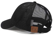 Charger l'image dans la galerie, CASQUETTE AVEC OUVERTURE POUR QUEUE DE CHEVAL - CC Label Noir - Casquettes de Baseball