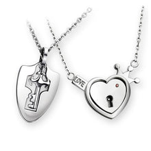 Charger l'image dans la galerie, Nom personnalisé Bracelet cœur & pendentif clé pour les couples