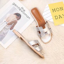 Charger l'image dans la galerie, H - Slippers | Zacht, comfortabel en trendy!
