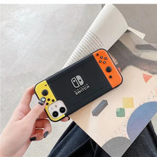 Charger l'image dans la galerie, Coque Game Boy Antichoc pour iPhone
