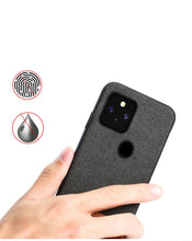 Charger l'image dans la galerie, Coque en toile anti-chocs pour Google Pixel
