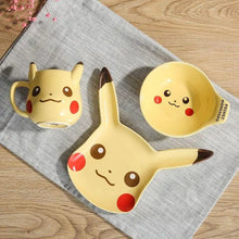 Charger l'image dans la galerie, Ensemble de tasse, bol et assiette en céramique Pikachu
