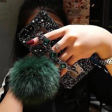Charger l'image dans la galerie, Coque iPhone à Paillettes avec Pompon et Bracelet de Cristal
