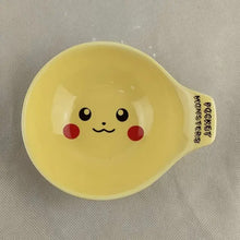 Charger l'image dans la galerie, Ensemble de tasse, bol et assiette en céramique Pikachu
