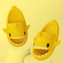 Charger l'image dans la galerie, Claquettes Requin Unisexe
