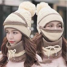 Charger l'image dans la galerie, 3 en 1 Bonnet tricoté d'hiver et écharpe Circulaire avec Masque Facial
