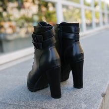 Charger l'image dans la galerie, Bottines pour femmes à talon haut
