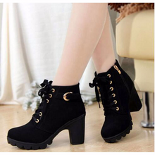 Charger l'image dans la galerie, Bottines a Talon pour femmes
