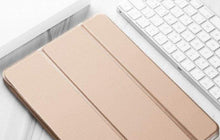 Charger l'image dans la galerie, Coque à Adsorption Magnétique Antichoc en cuir pour iPad
