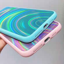 Charger l'image dans la galerie, Coque silicone de luxe Arc-En-Ciel pour iPhone
